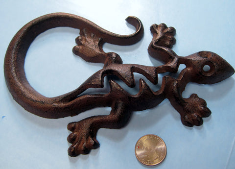 Rustic Iron Lizard - Embellishment or Wall Hanging